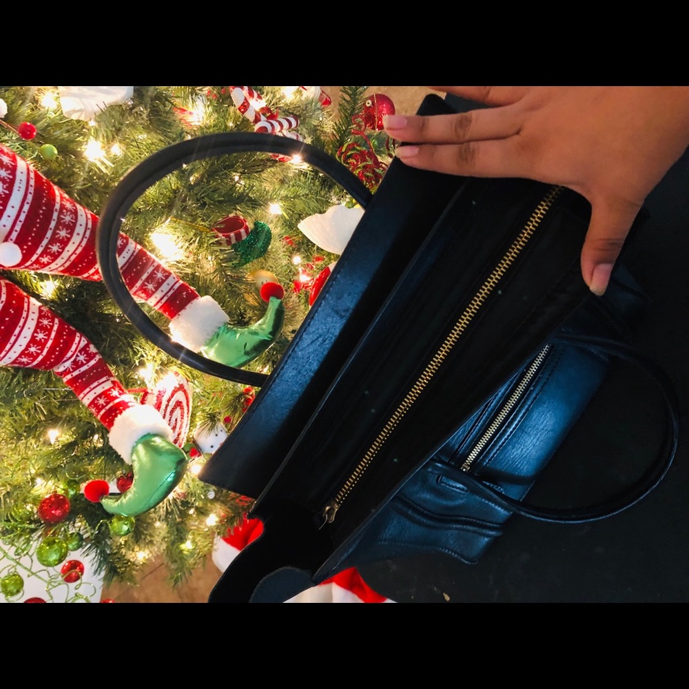 Celine Paris - Picture 5 of 8